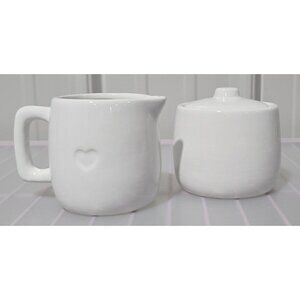 Heart Embossed White Ceramic Cream & Sugar Set w/ Lid Dishwasher Microwave Safe